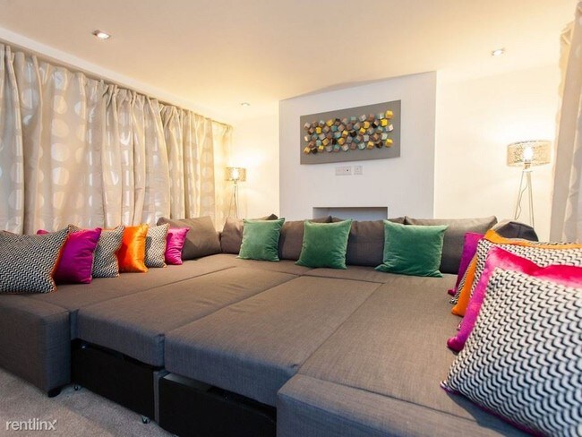 Foto del edificio - 780 Sea Spray Ln