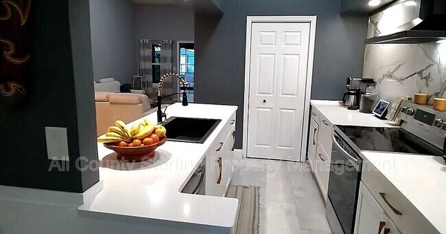 Foto del edificio - 3836 SW 30th Terrace