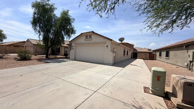 Foto del edificio - 43845 W Arizona Ave
