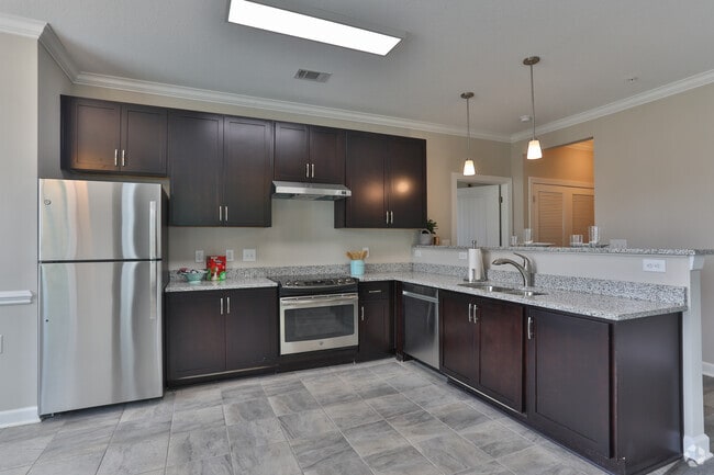 Building Photo - Palisades at Duncan