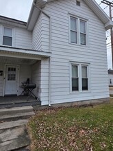 Building Photo - 227 Clay St