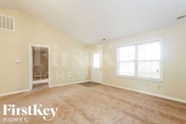 Foto del edificio - 11356 Cherry Tree Way