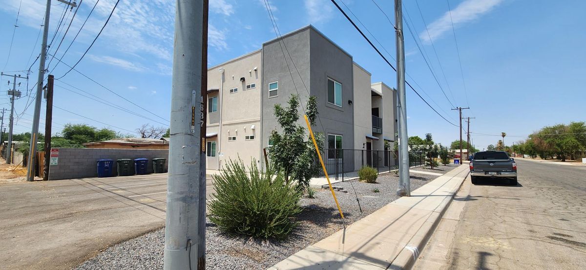 Primary Photo - 195 N 17th Ave