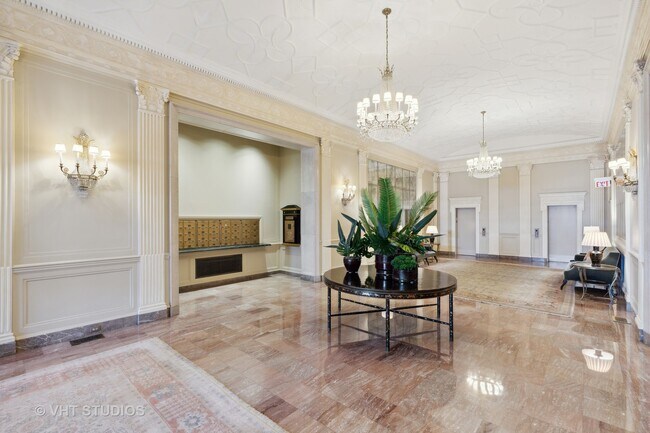 Foto del edificio - 189 E Lake Shore Dr