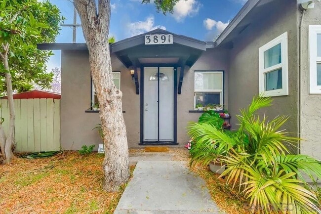 Foto del edificio - 3891 Superba St