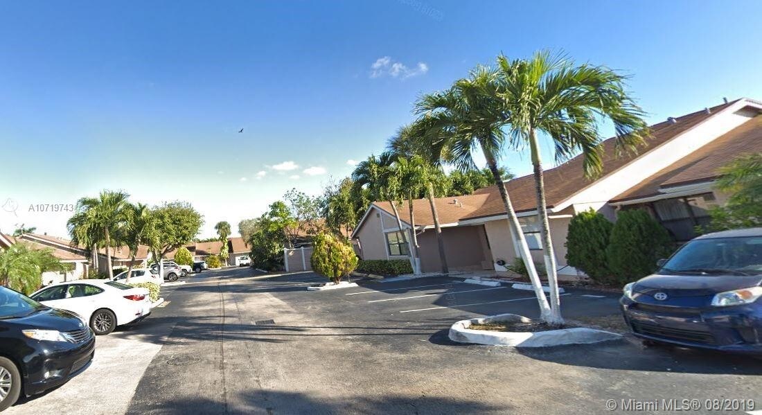 15570 SW 76th Ln, Miami, FL 33193 Townhome Rentals in Miami FL