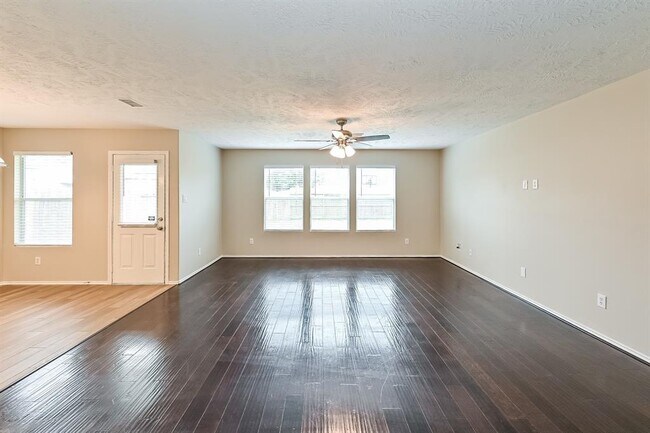 Building Photo - 11506 Moonlight Ridge Dr