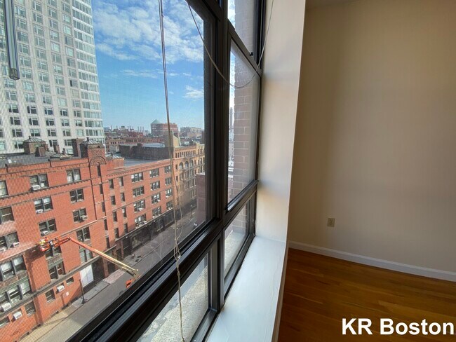 Foto del edificio - 83 Essex St