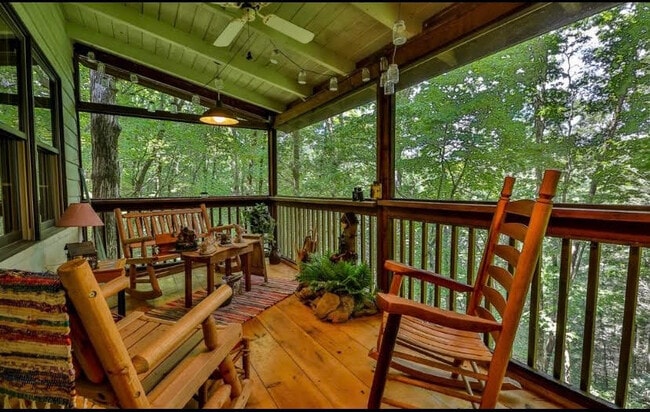 Building Photo - 808 Mill Stone Mountain Ln