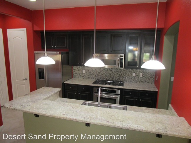 Building Photo - 2 br, 2 bath Apartment - 44 E Serene Ave #306