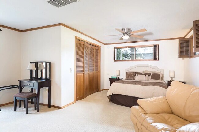 Foto del edificio - 3923 Diamond Point Rd