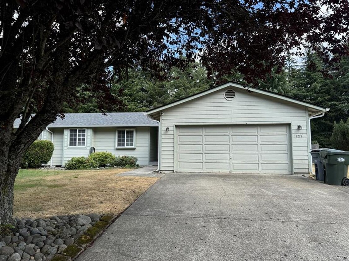 Primary Photo - Beautiful 2 Bed 2 Bath home in Spanaway