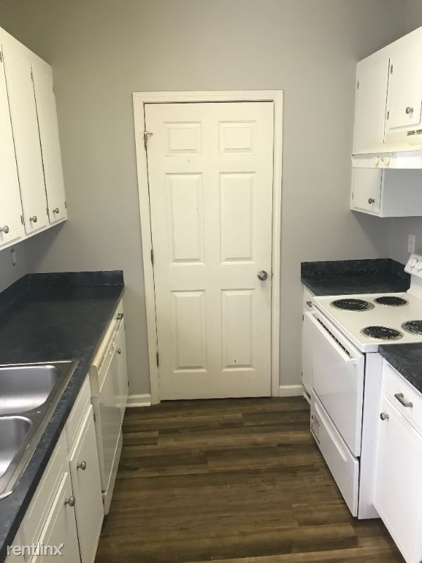 Building Photo - 2 br, 2.5 bath Townhome - 21036 N Main St
