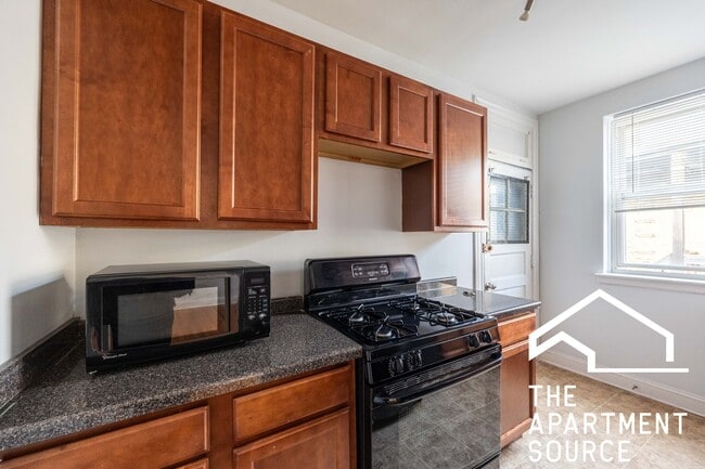 Foto del edificio - 2004 W Jarvis Ave