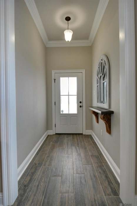 Foto del edificio - 6151 Lake Edge Dr