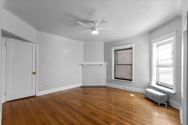 Foto del edificio - 5020 S Blackstone Ave