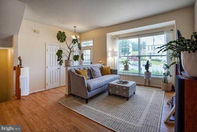 Foto del edificio - 3950 Hartlake St