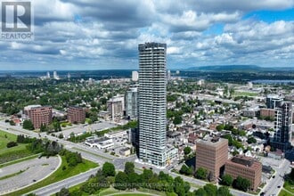 Building Photo - 805 Carling Ave