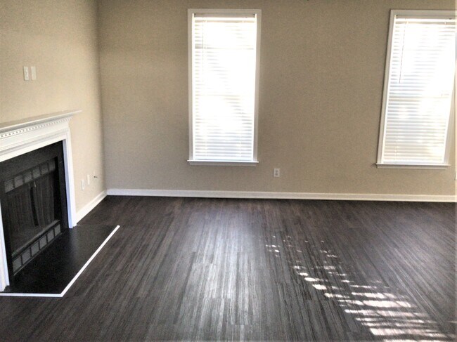 Foto del edificio - 2312 Meadow Gate Drive