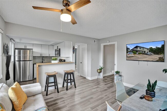 Foto del edificio - 335 SW 20th St