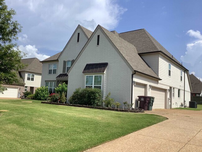 Foto del edificio - 455 Tender Oaks Ln N