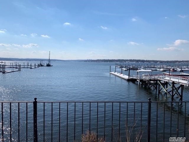 Primary Photo - 67 Orchard Beach Blvd