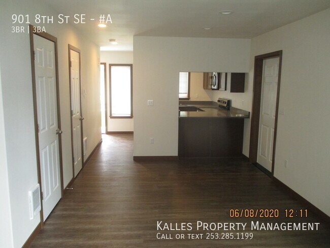 Foto del edificio - 901 8th St SE