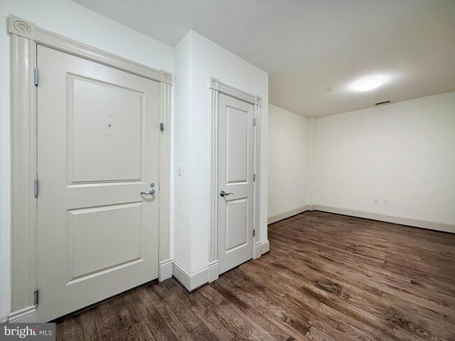 Foto del edificio - 515 9th St NW