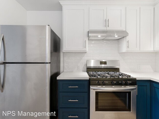 Building Photo - Studio, 1 bath Apartment - 936 Cedar Avenu...