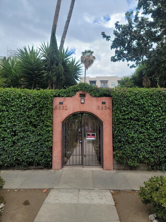 Front property gated entrance - 5832 Harold Way