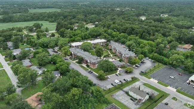  - Broadway Crossing Apartments