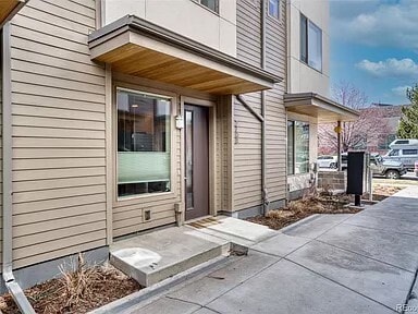 Building Photo - 2108 Decatur St