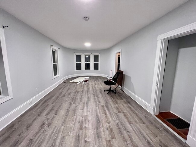 Foto del edificio - 88 Elmwood Ave