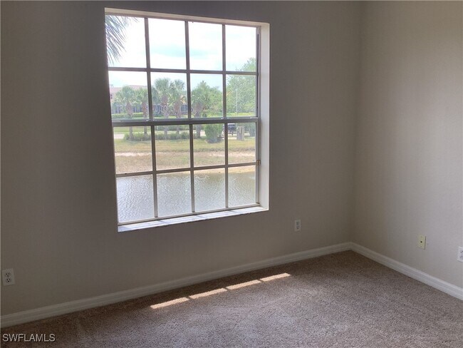 Foto del edificio - 1390 Weeping Willow Ct