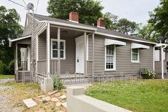 Building Photo - 158 Hedges St SE