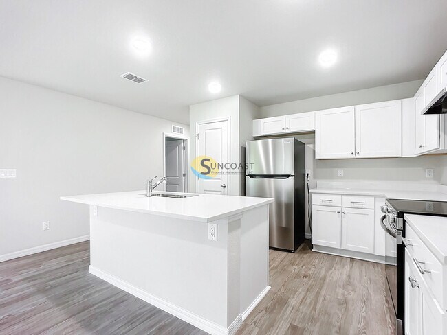 Foto del edificio - A Fresh Look Arrives to Central Palm Coast!
