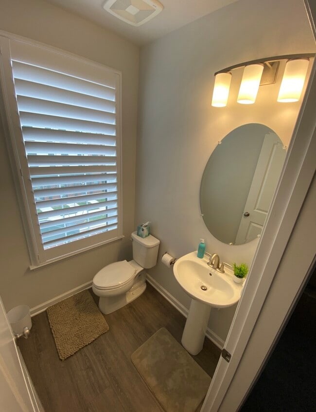 Foto del edificio - 13273 Coalfield Station Ln