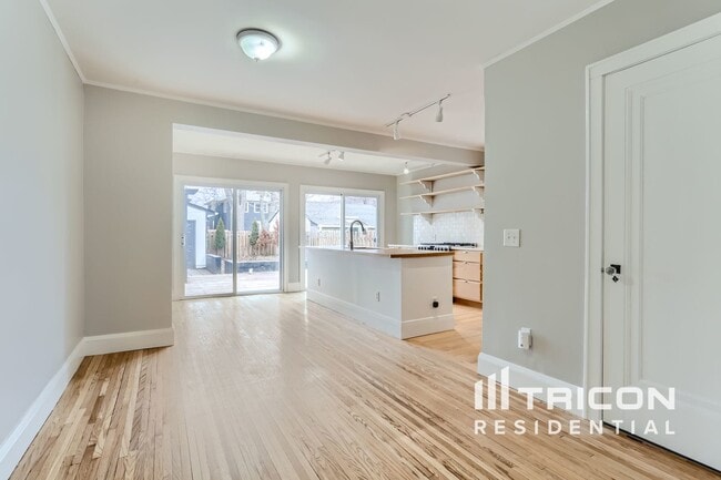 Building Photo - 4849 Xerxes Ave S