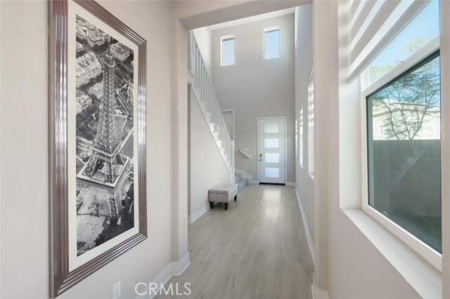 Building Photo - 144 Crossover