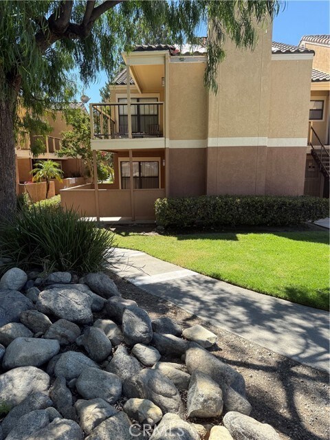 Foto del edificio - 10655 Lemon Ave