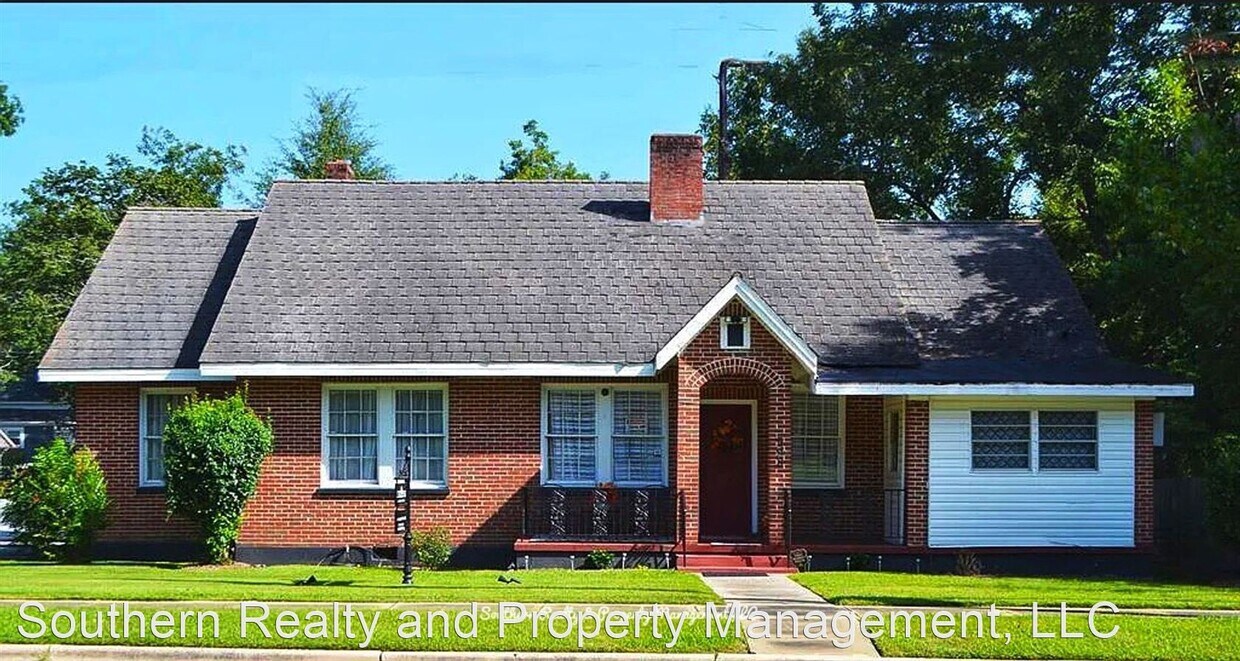 508 W Bridge St, Wetumpka, AL 36092 House Rental in Wetumpka, AL
