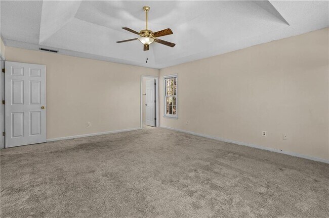 Building Photo - 2155 Southbrook Ridge NW