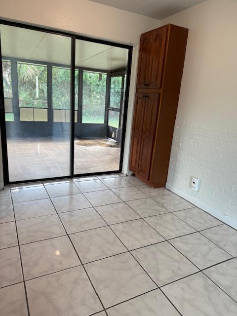 Building Photo - 1043 Jersey St