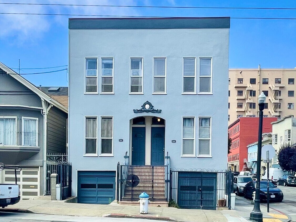 Primary Photo - 3350-3352 26th St