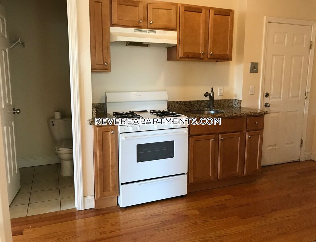 Revere Apartment for rent 2 Bedrooms 1 Bat... Alquileres en Revere