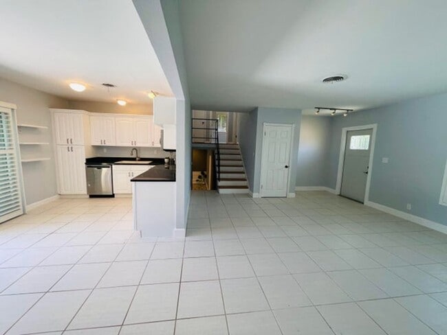 Foto del edificio - 1145 SW 5th St
