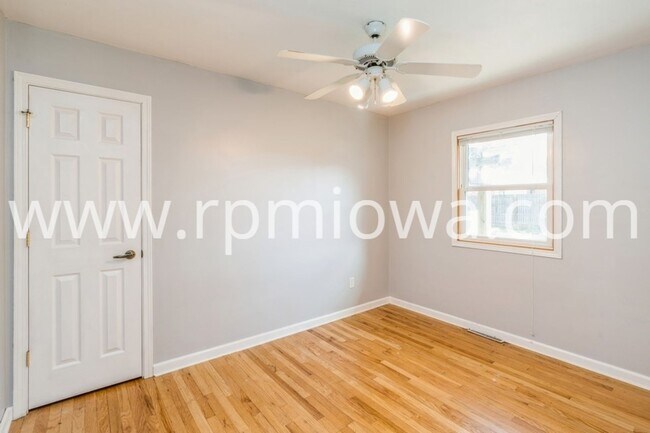 Foto del edificio - UPTOWN ANKENY!! 3 Bedroom, 2 Bath Home in Ankeny