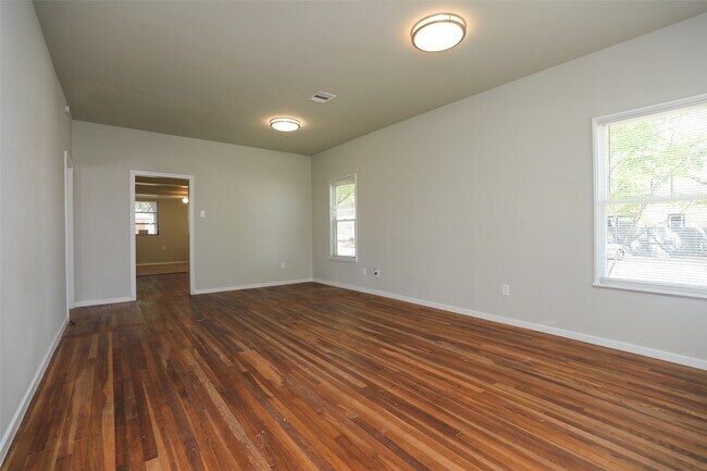 Foto del edificio - 6402 Stratton St
