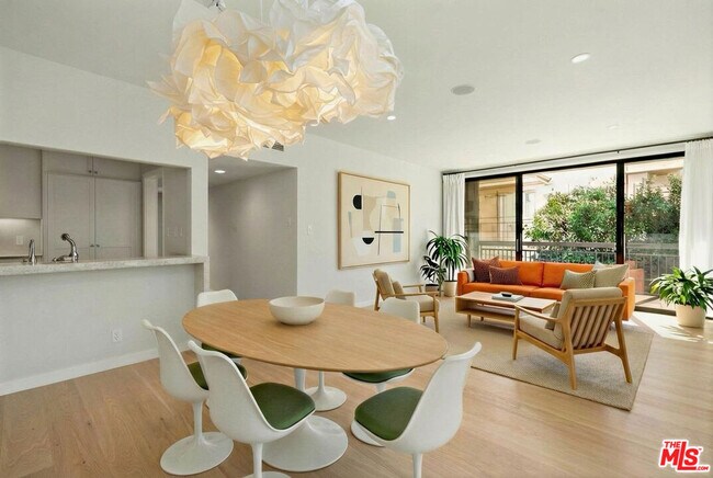 Foto del edificio - 1021 Westmount Dr