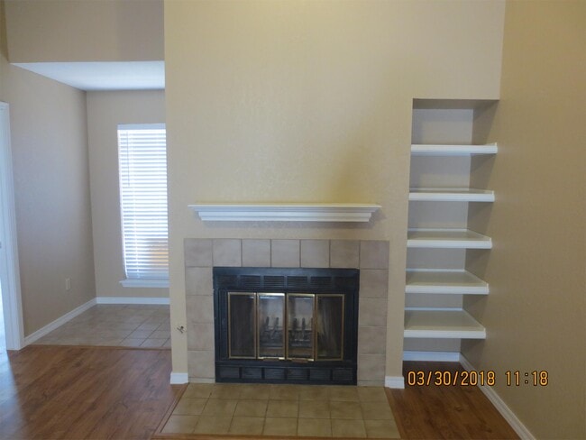 Building Photo - 1329 Greenfern Ln